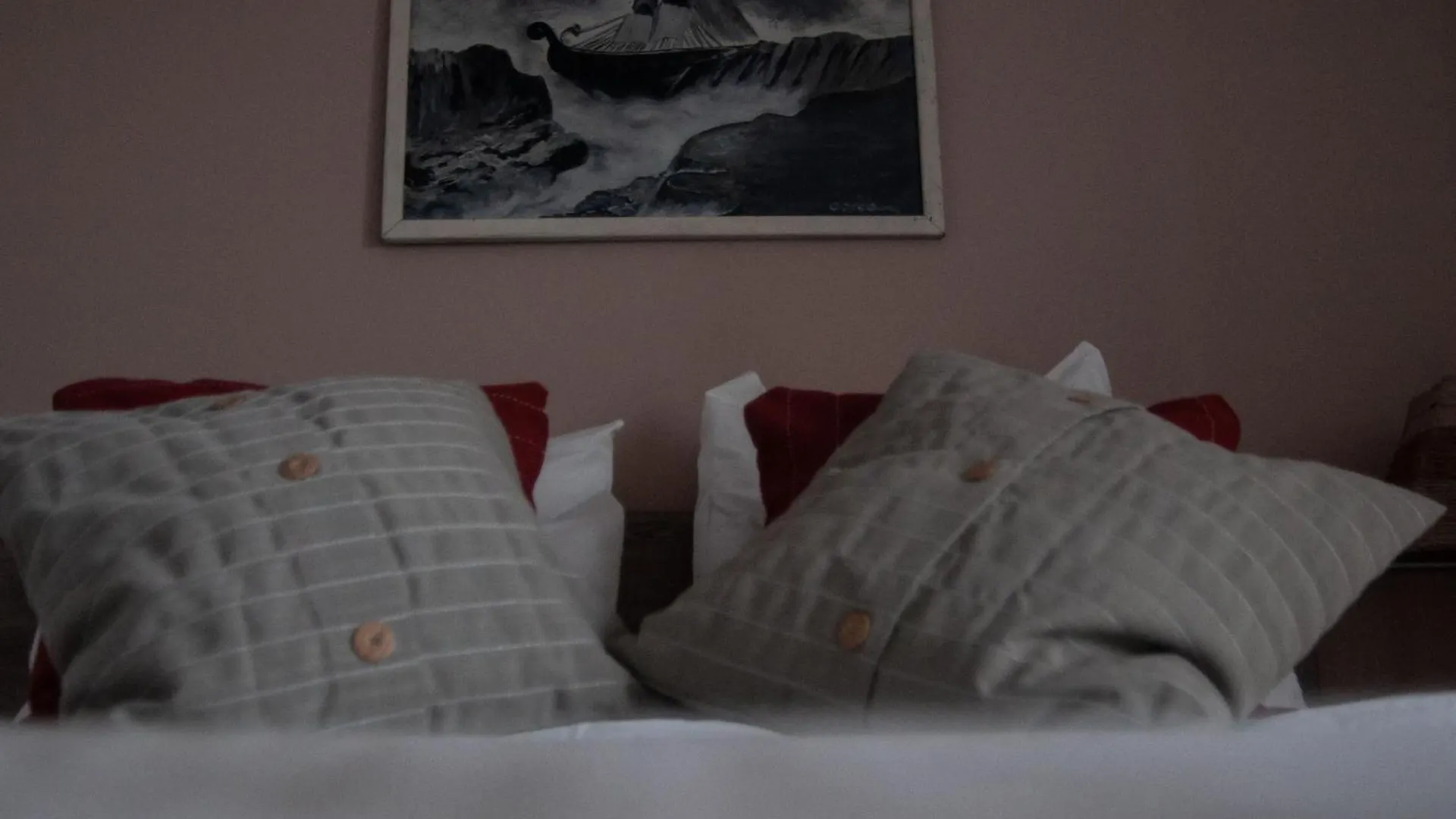 National Arena Retreat, 3 Bedroom Stylish, Cozy Flat 布加勒斯特